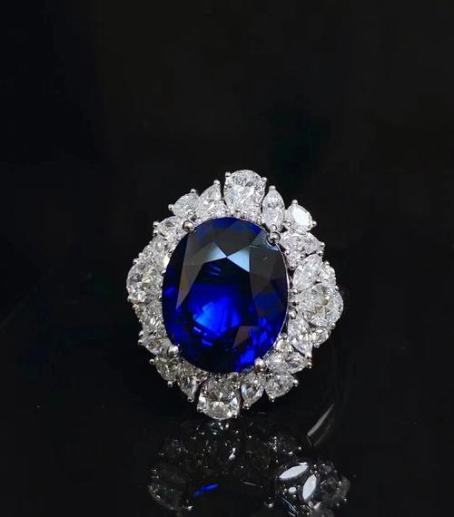 培育皇家蓝宝石 Lab-grown royal sapphire